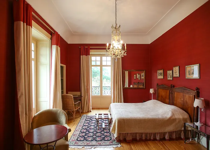 Chateau Du Clair De Lune - Boutique Luxury Hotel Biarritz